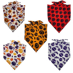 SoftFold Pet Bandana Bib – detail view