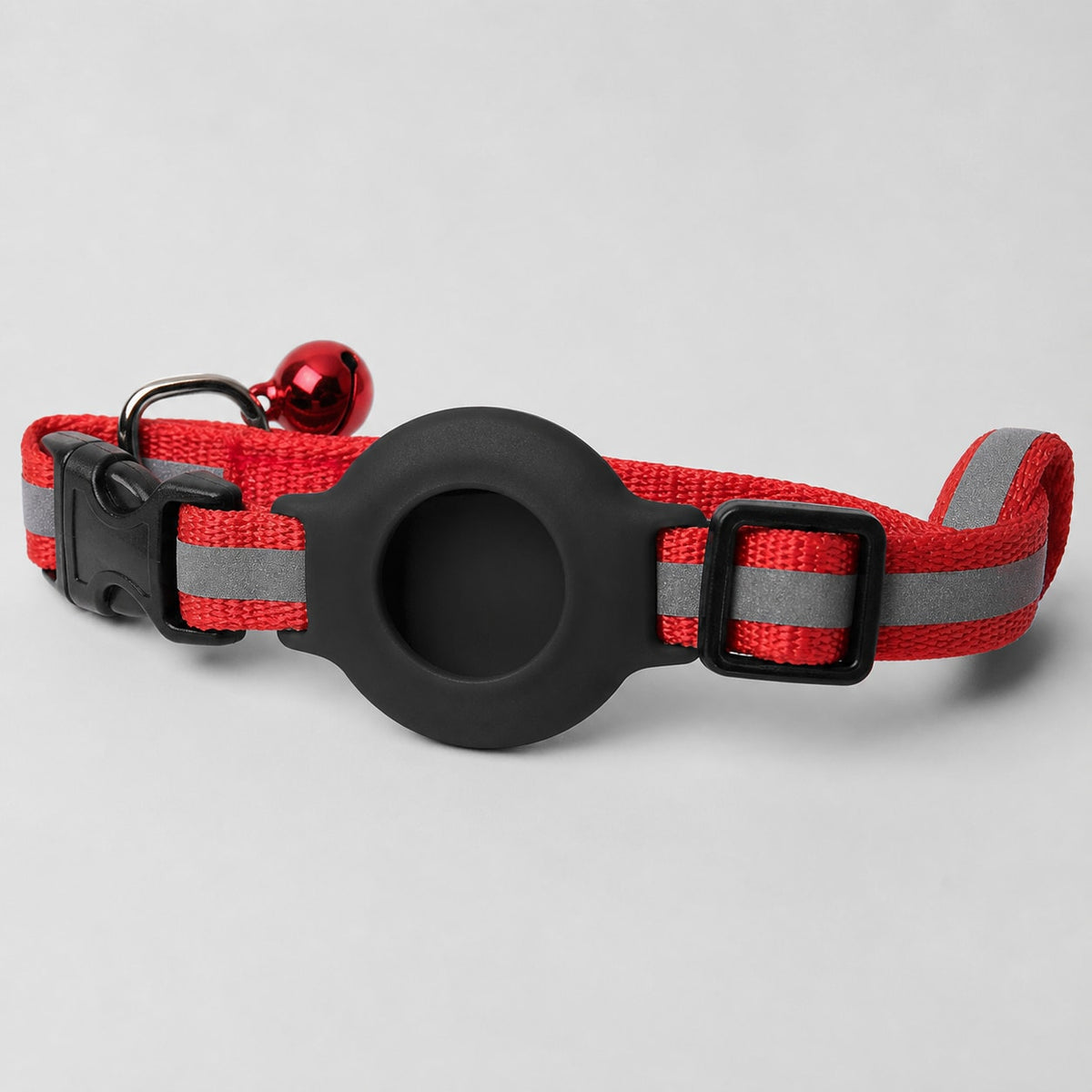 TrackSafe Reflective AirTag Pet Collar material and construction detail